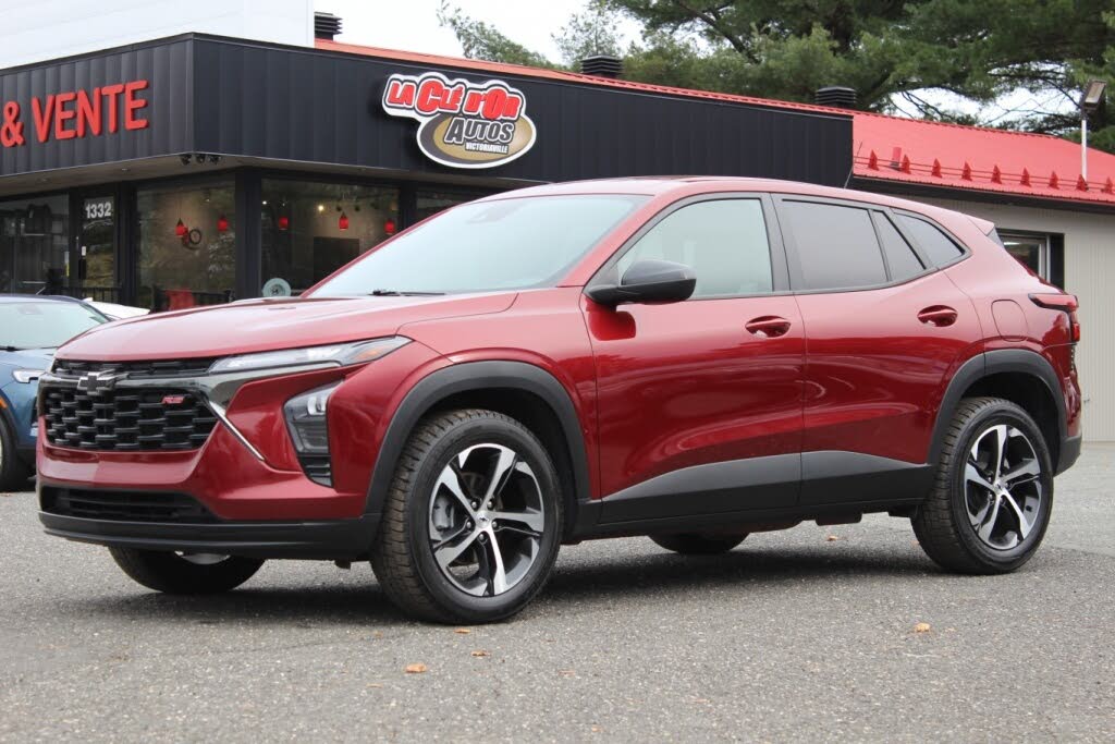 2024 Chevrolet Trax RS with 1RS FWD