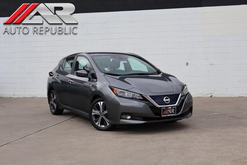 2021 Nissan LEAF SV FWD