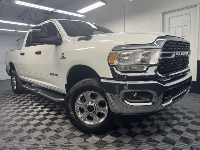 2024 RAM 2500 Big Horn Crew Cab 4WD