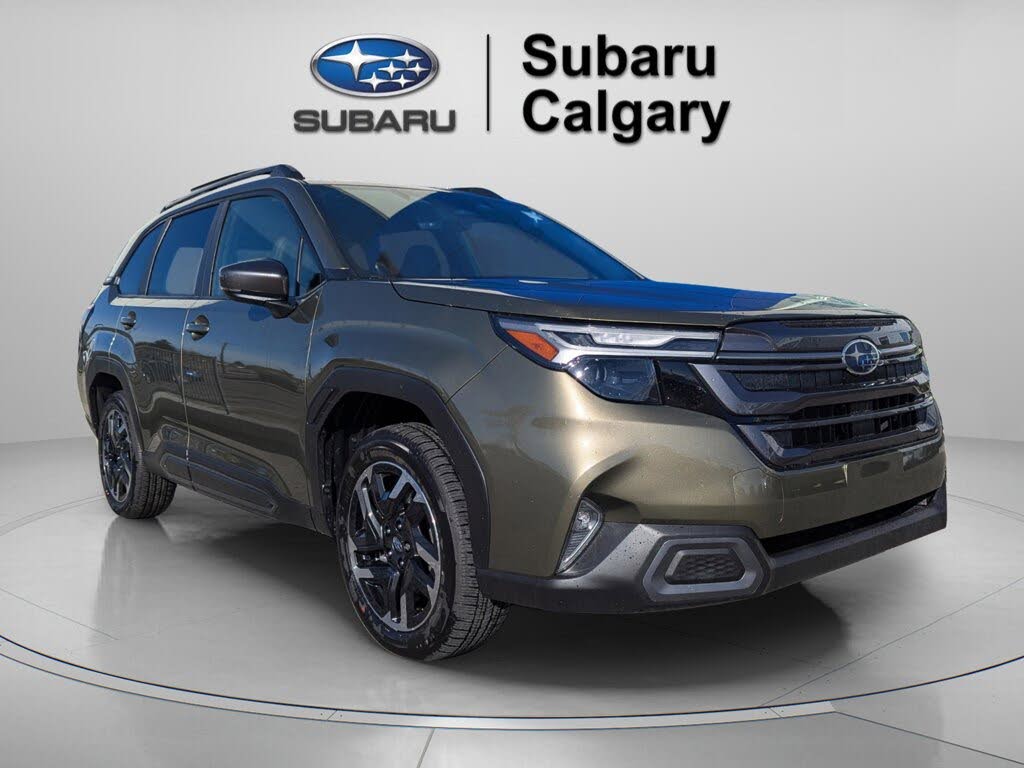 Subaru Forester Limited Crossover AWD 2025