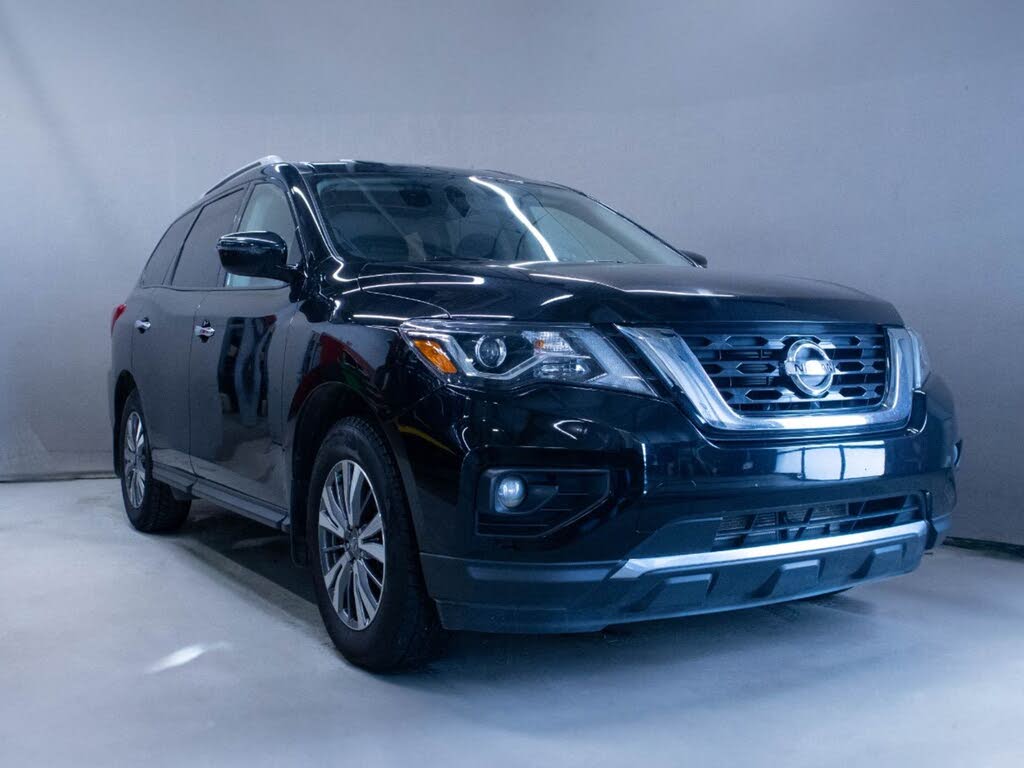 2019 Nissan Pathfinder S 4WD
