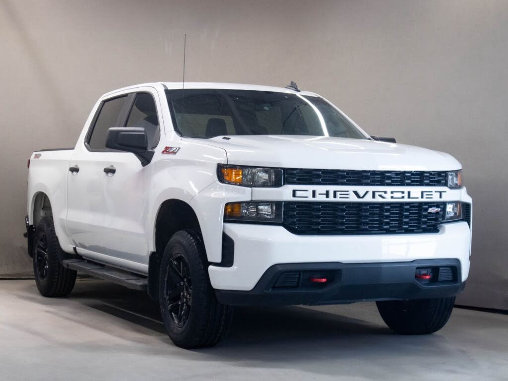 2022 Chevrolet Silverado 1500 Custom Trail Boss Crew Cab 4WD