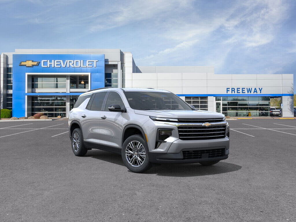 2026 Chevrolet Traverse LT FWD