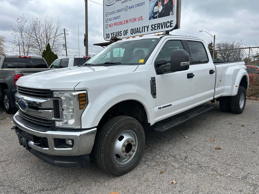 2018 Ford F-350 Super Duty XLT Crew Cab LB DRW 4WD
