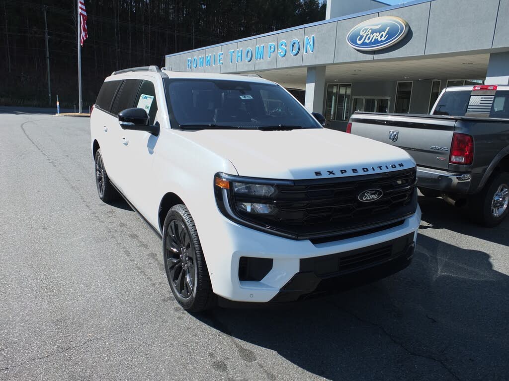 2025 Ford Expedition MAX Platinum 4WD
