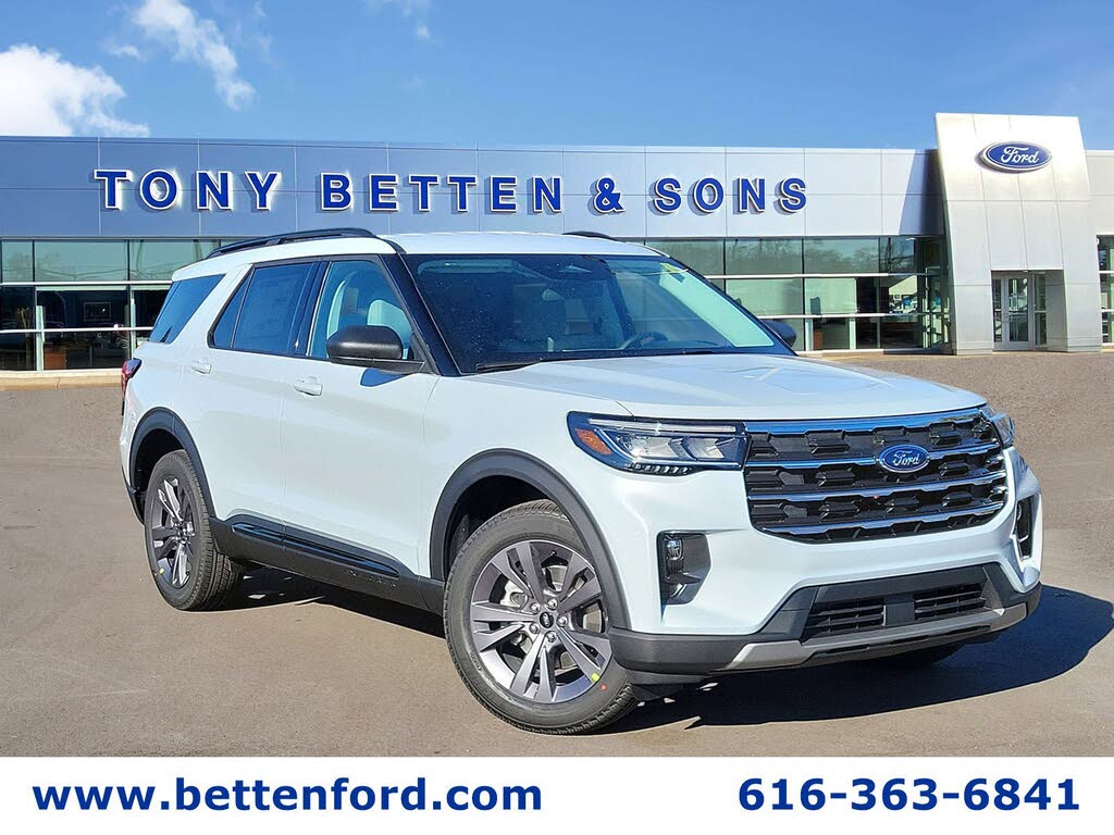 2026 Ford Explorer Active AWD