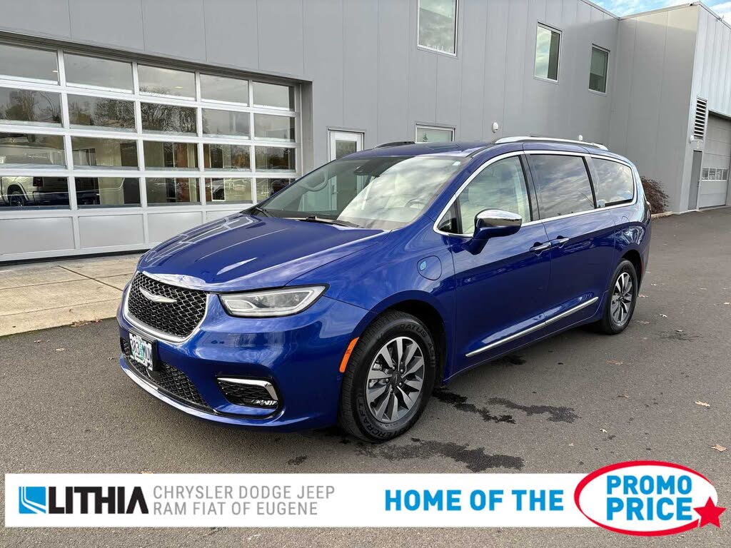 2021 Chrysler Pacifica Hybrid Limited FWD