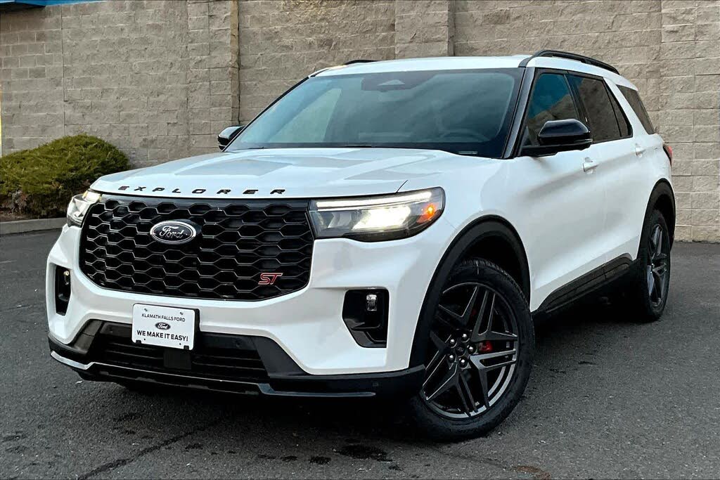 2026 Ford Explorer ST AWD