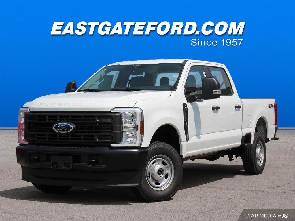 Ford F-250 Super Duty XL Crew Cab 4WD 2025