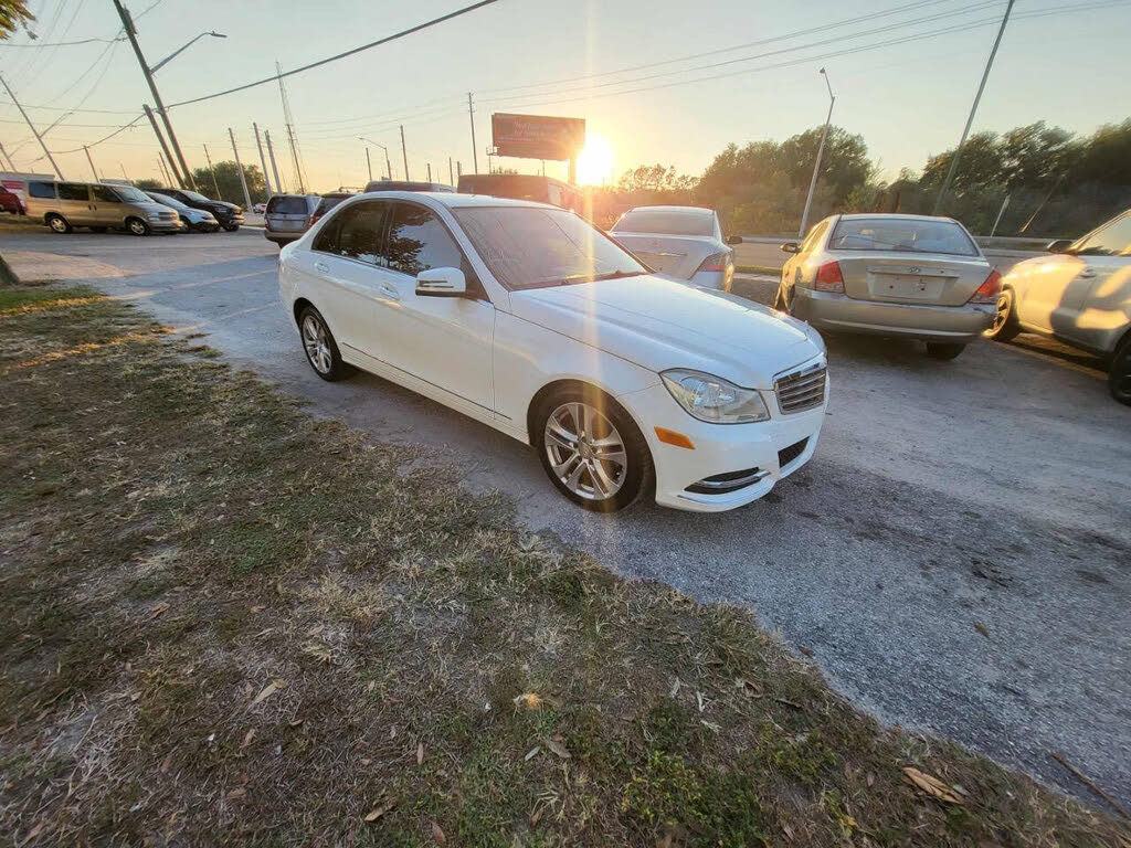 2013 Mercedes-Benz C-Class C 250 Luxury Sedan