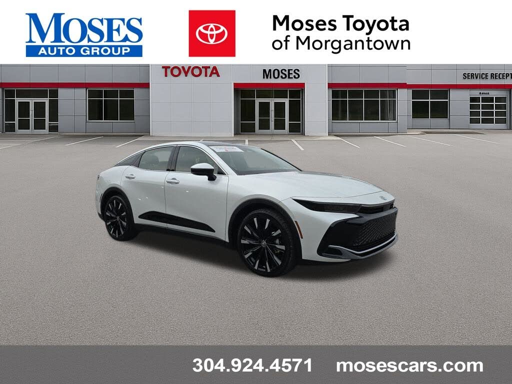 2024 Toyota Crown Platinum AWD