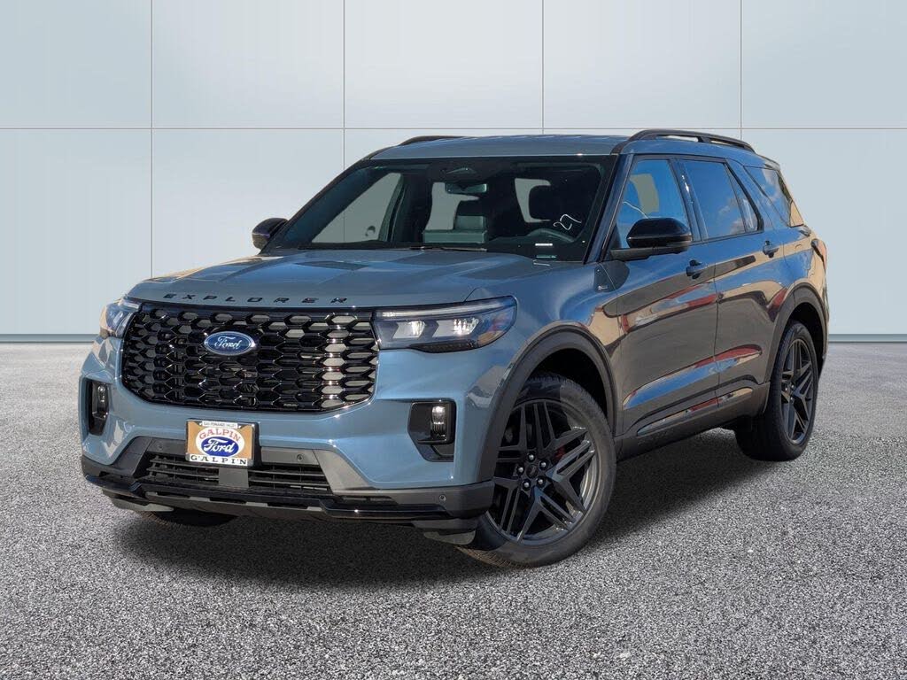 2025 Ford Explorer ST-Line RWD