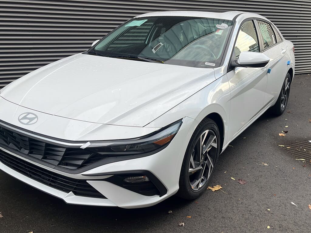 2026 Hyundai Elantra SEL Sport FWD