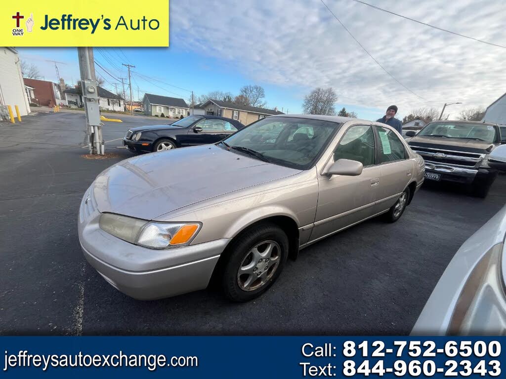 1998 Toyota Camry LE