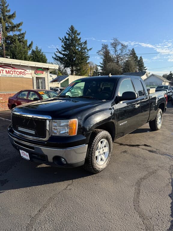 2011 GMC Sierra 1500 SLE Ext. Cab 4WD