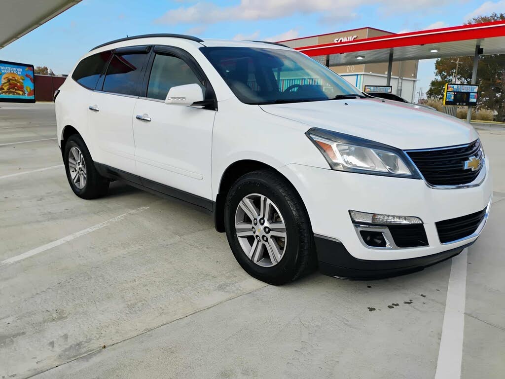 2016 Chevrolet Traverse 2LT AWD