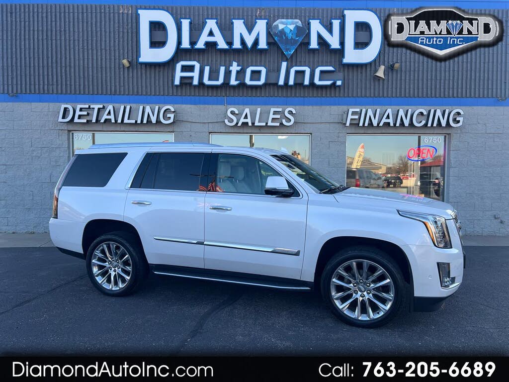 2017 Cadillac Escalade Luxury 4WD