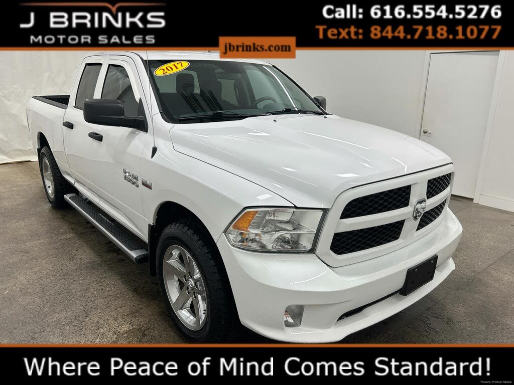 2017 RAM 1500 Express Quad Cab 4WD