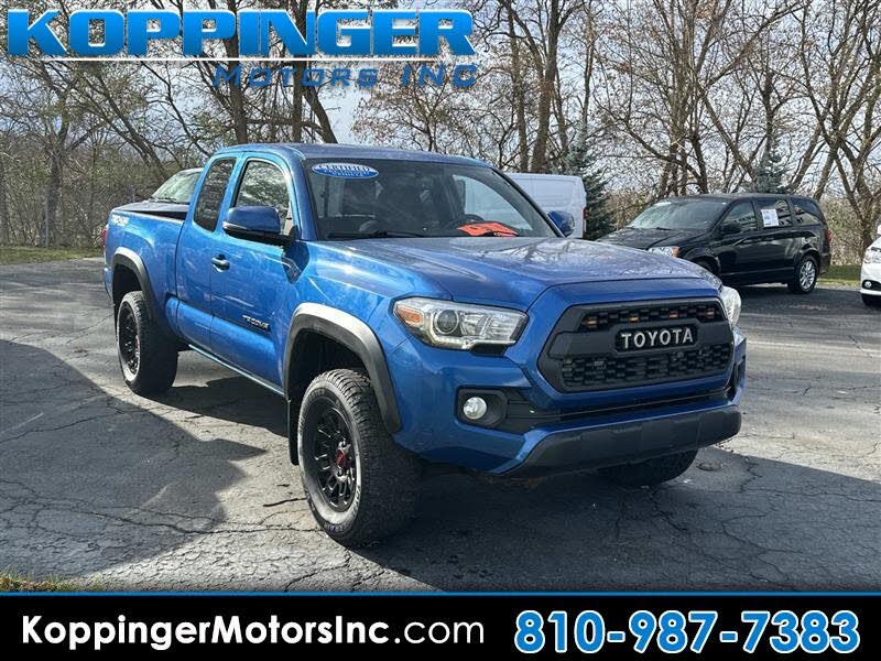2017 Toyota Tacoma SR5 V6 Access Cab 4WD