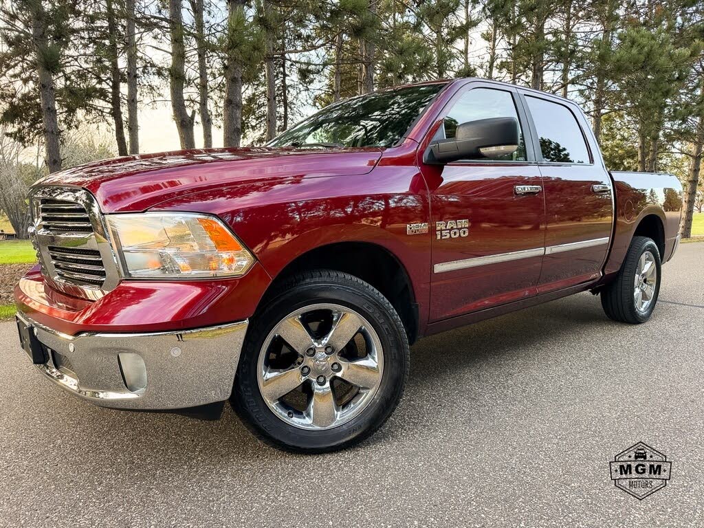 2018 RAM 1500 SLT Crew Cab 4WD