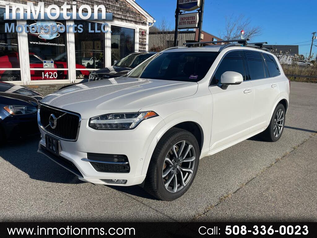 2018 Volvo XC90 T5 Momentum 7-Passenger AWD