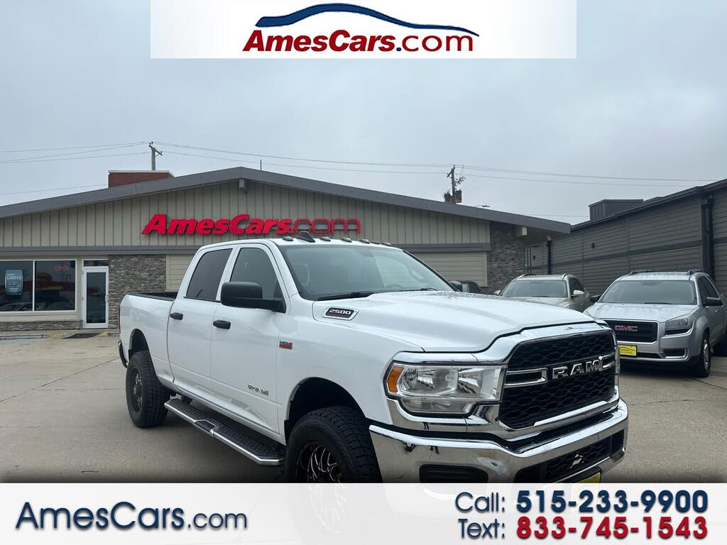 2022 RAM 2500 Tradesman Crew Cab 4WD