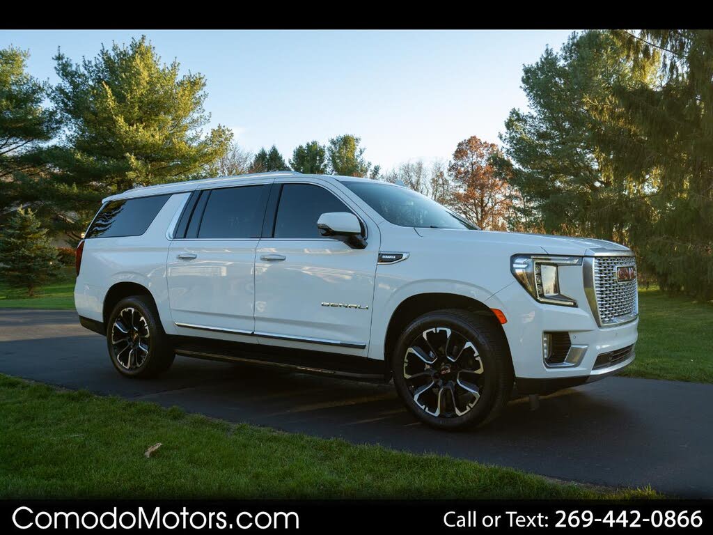 2023 GMC Yukon XL Denali 4WD