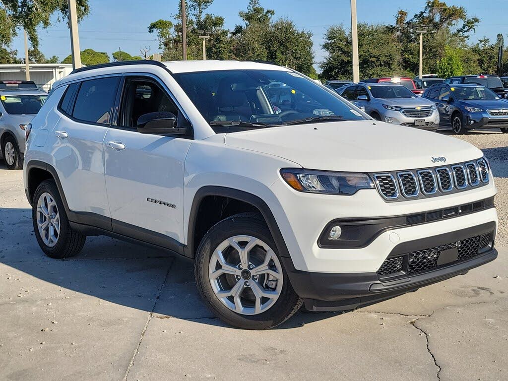 2026 Jeep Compass Latitude 4WD