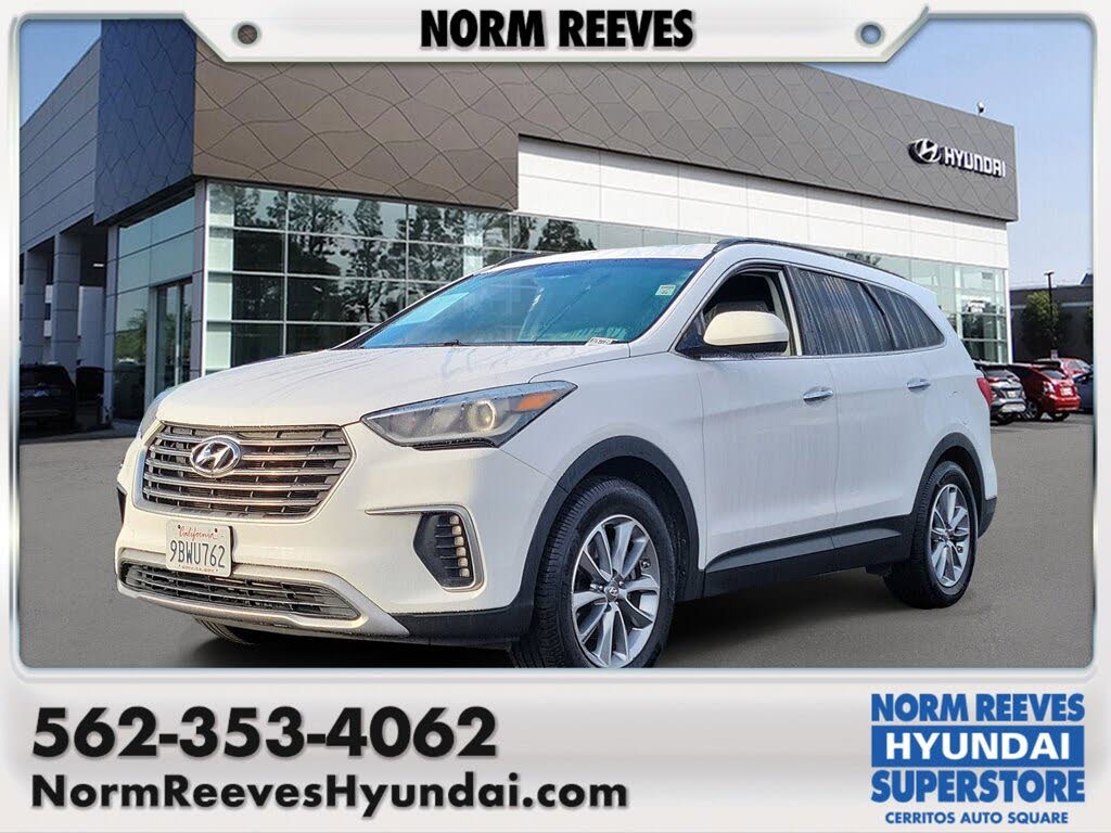 2018 Hyundai Santa Fe SE FWD