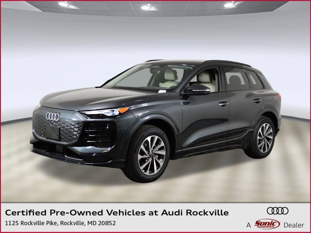 2025 Audi Q6 e-tron quattro Premium