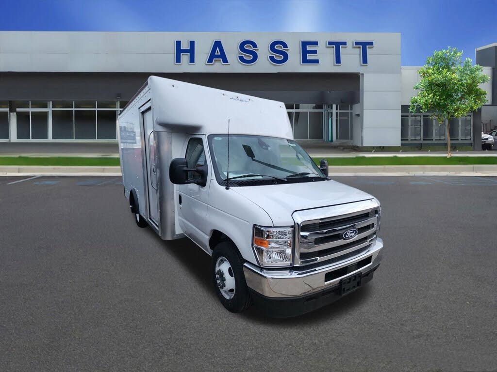 2026 Ford E-Series Chassis E-350 SD Cutaway 158 DRW RWD