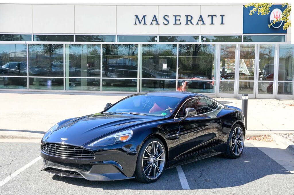 2014 Aston Martin Vanquish Coupe RWD