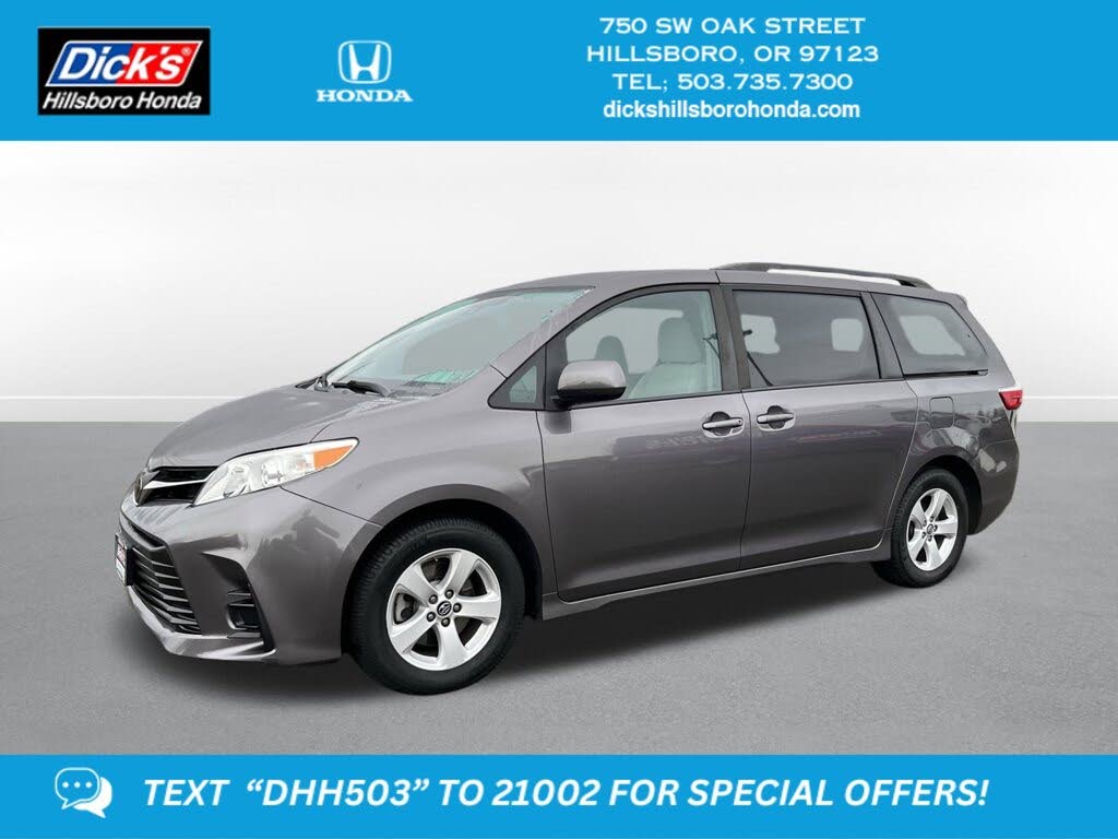 2019 Toyota Sienna LE 7-Passenger FWD with Auto-Access Seat
