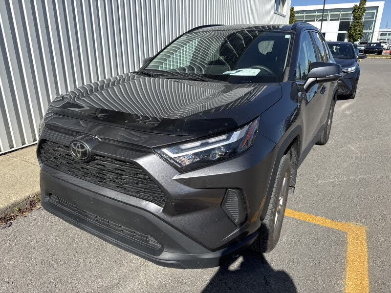 Toyota RAV4 XLE AWD 2023