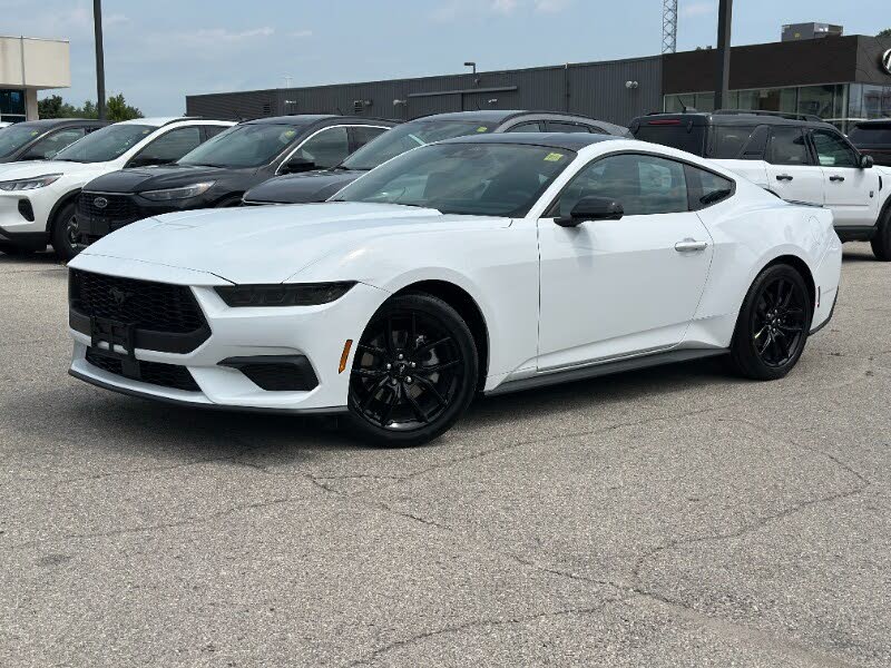 2025 Ford Mustang EcoBoost Premium Fastback RWD