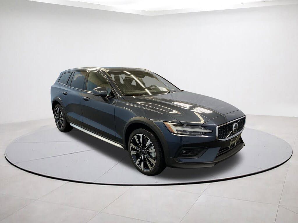 2026 Volvo V60 Cross Country B5 Ultra AWD