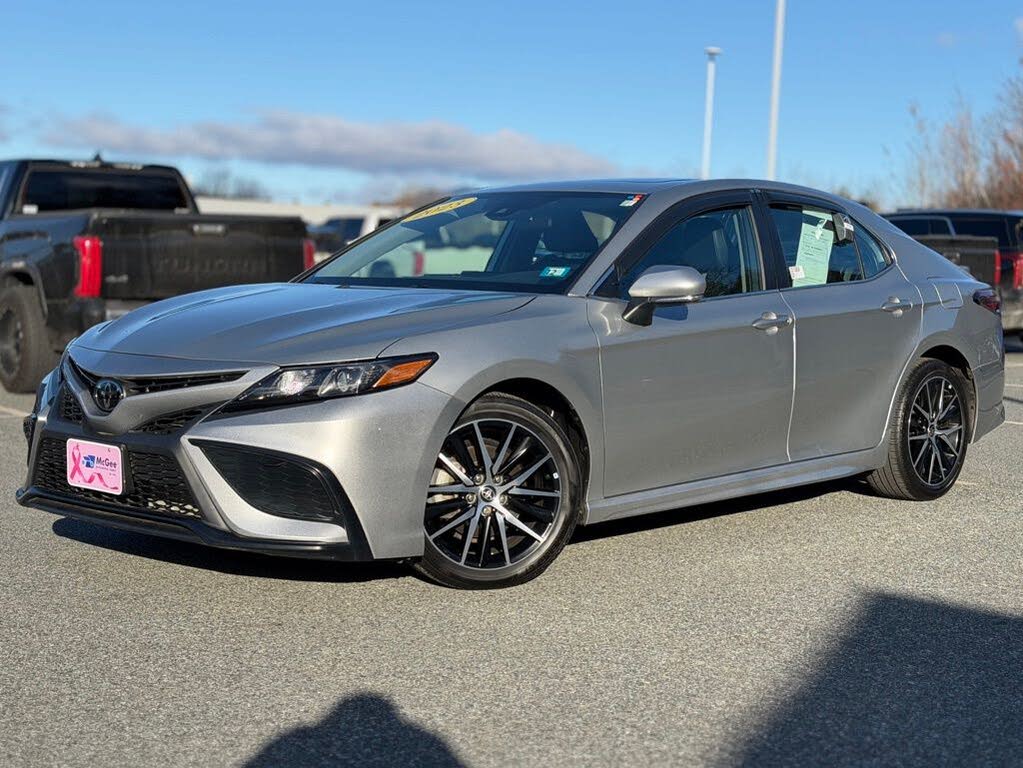 2023 Toyota Camry SE AWD