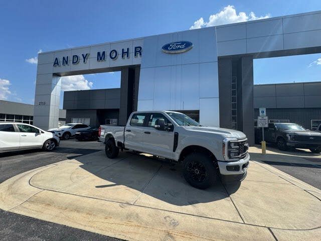 2026 Ford F-250 Super Duty XL Crew Cab 4WD