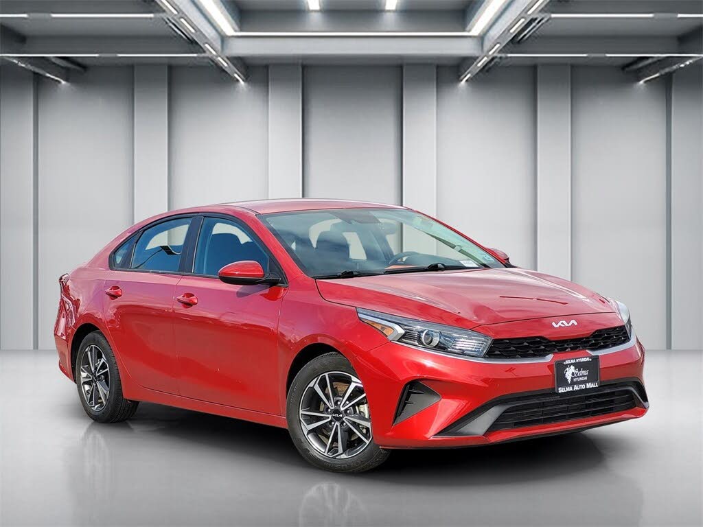 2023 Kia Forte LXS FWD