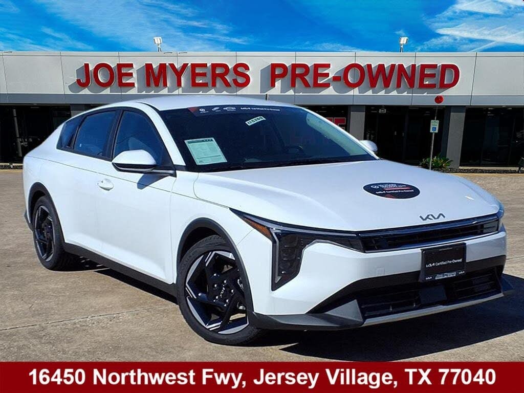 2025 Kia K4 EX FWD
