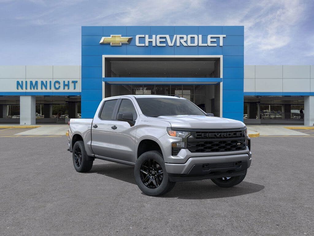 2026 Chevrolet Silverado 1500 Custom Crew Cab 4WD