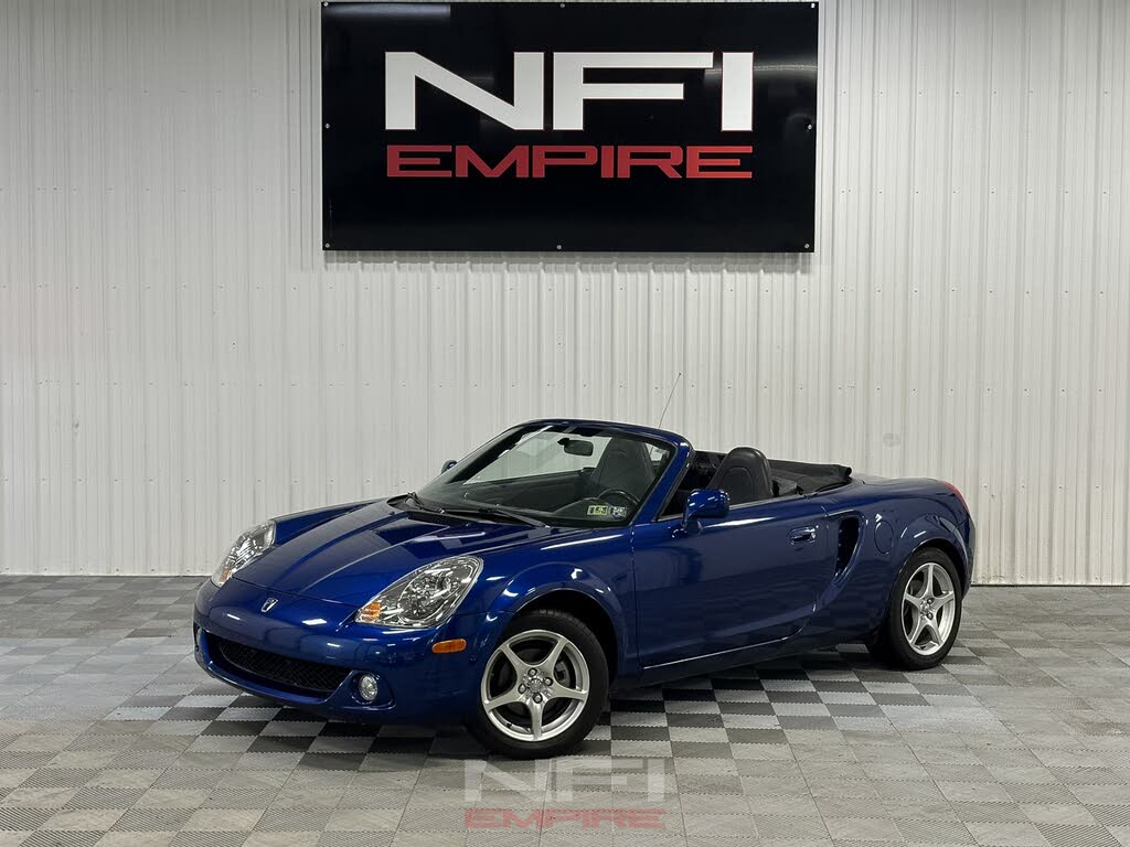 2003 Toyota MR2 Spyder 2 Dr STD Convertible