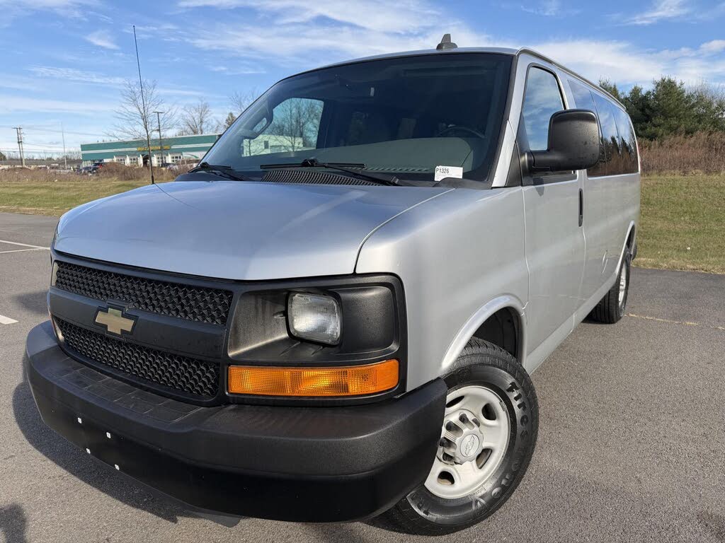 2016 Chevrolet Express 2500 LS RWD