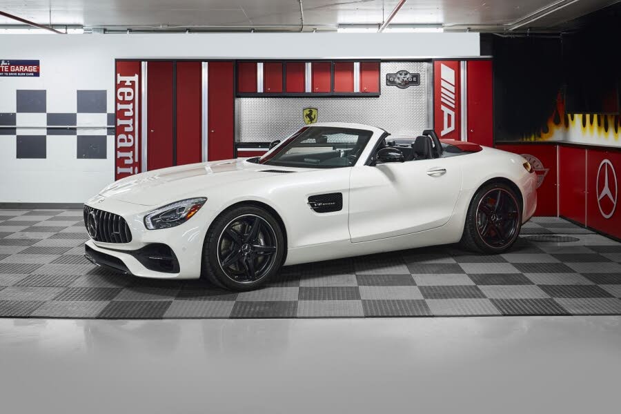 2018 Mercedes-Benz AMG GT Roadster