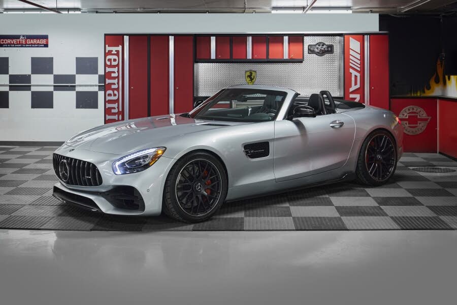 2018 Mercedes-Benz AMG GT Roadster