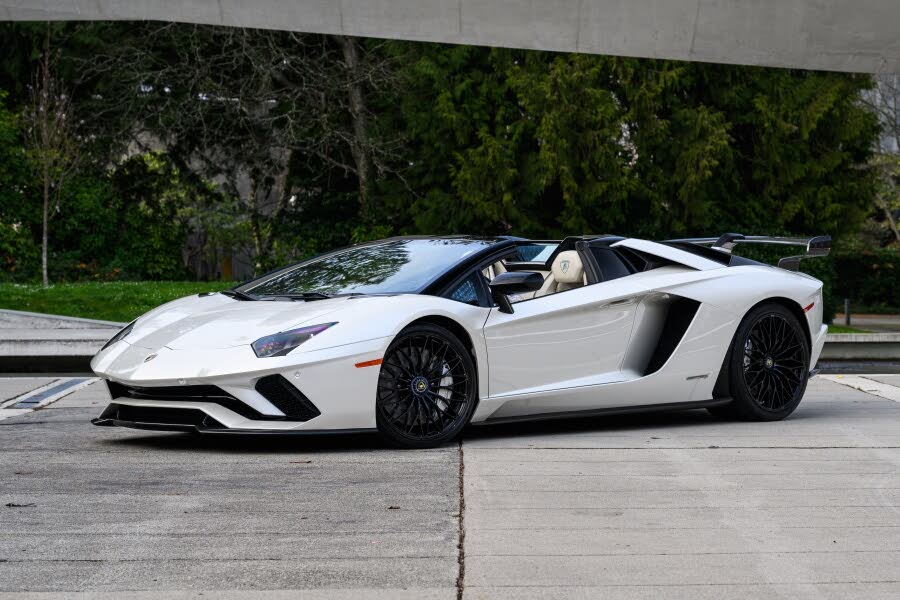 2019 Lamborghini Aventador LP 740-4 S Coupe AWD