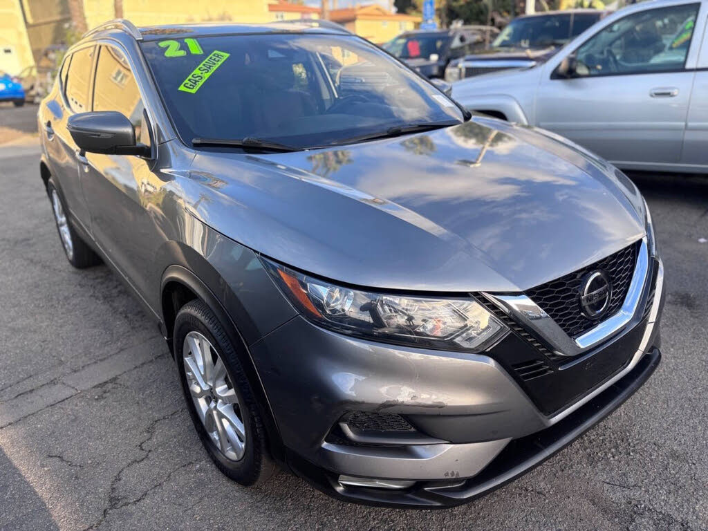 2021 Nissan Rogue Sport SV FWD