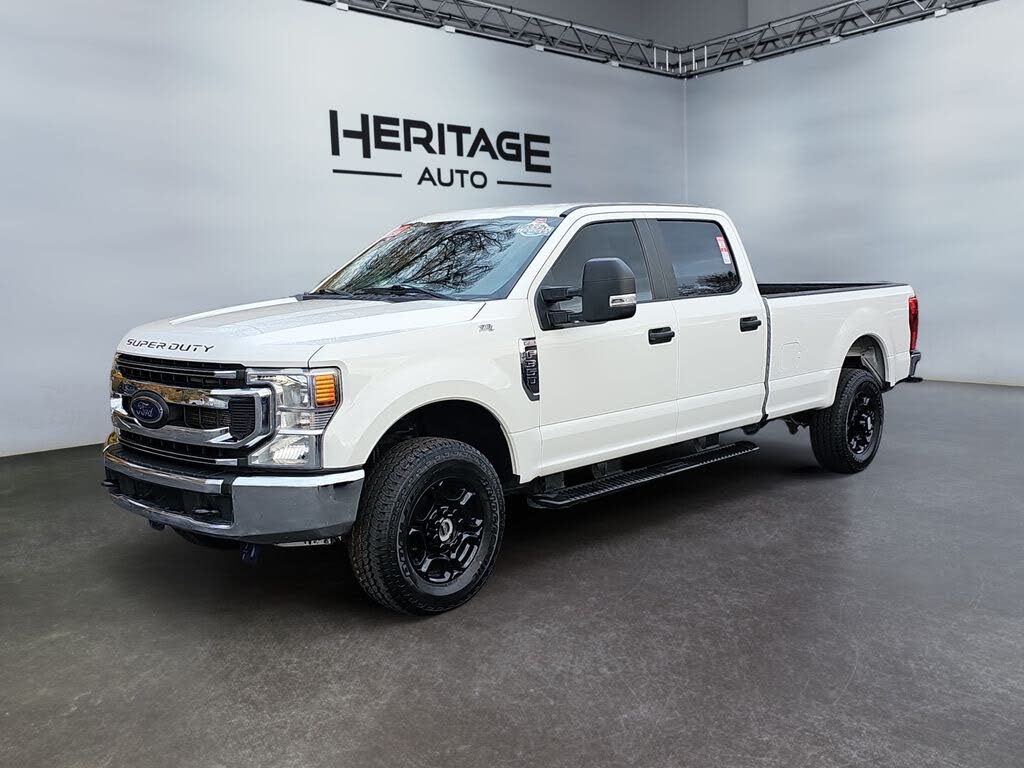 2022 Ford F-350 Super Duty XL Crew Cab 4WD