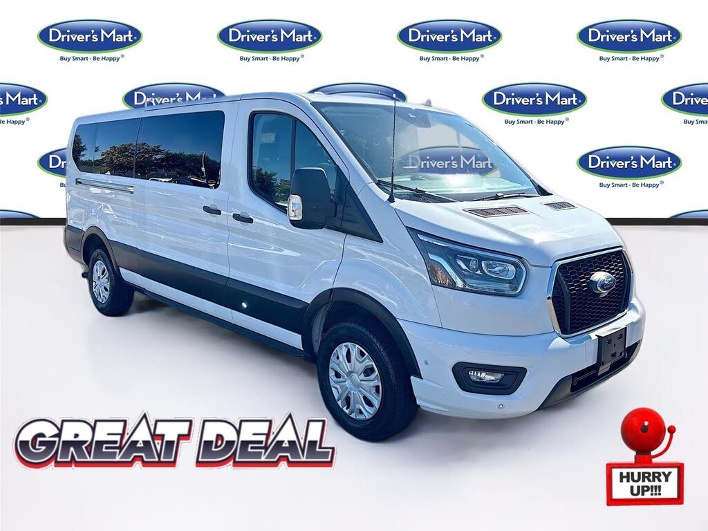 2023 Ford Transit Passenger 350 XLT Low Roof LB RWD