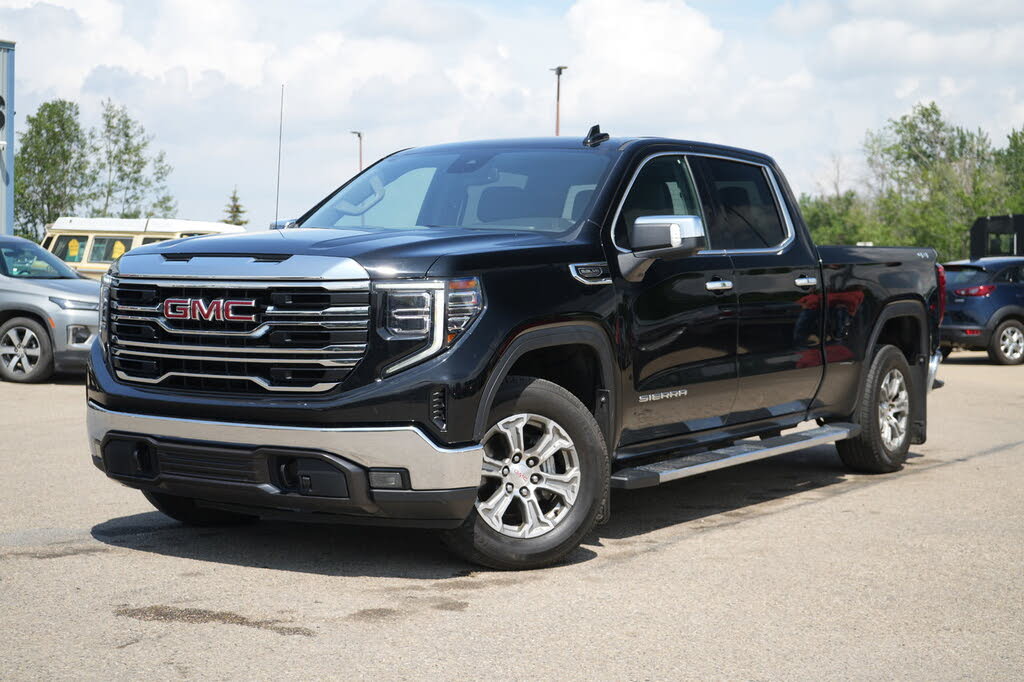2023 GMC Sierra 1500 SLT Crew Cab 4WD
